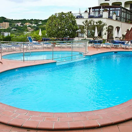 Grand Hermitage Hotel